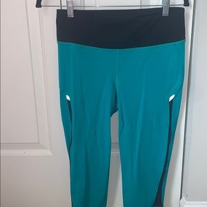 Lululemon capri leggings
